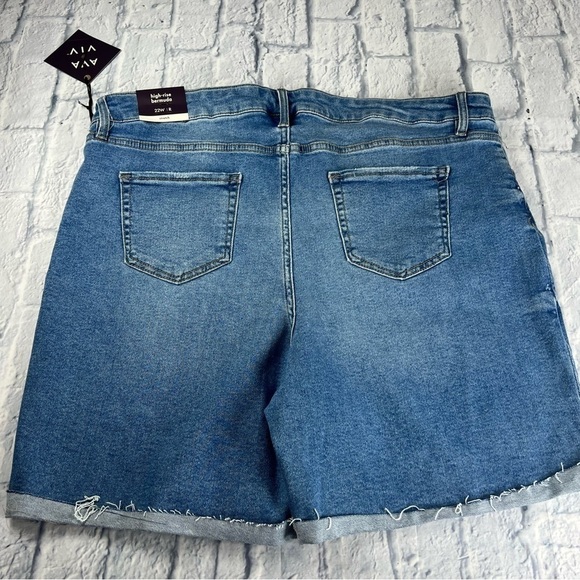 AVA & VIV hi rise Bermuda jean shorts size 22W stretch - Picture 6 of 7